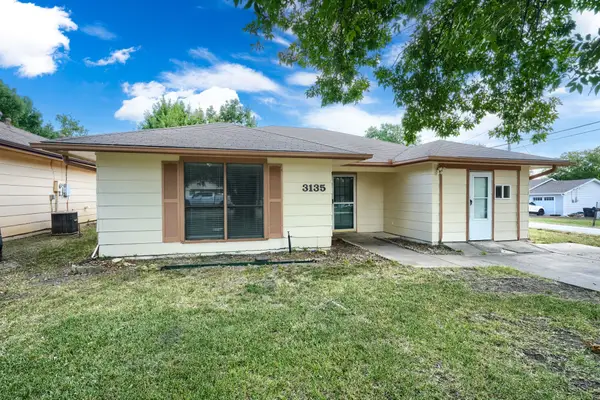 3135 Maple Avenue, Greenville, TX 75402