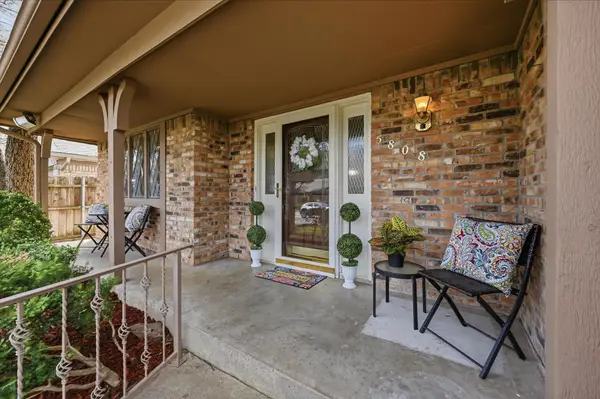 5808 Ridge Drive, Arlington, TX 76016