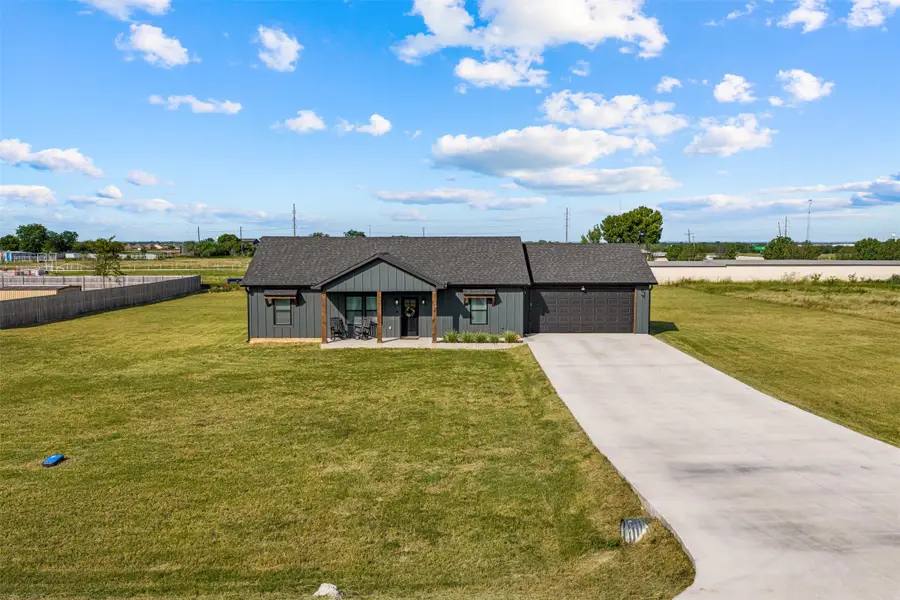 259 Stillmeadow Way, Whitney, TX 76692 - #2