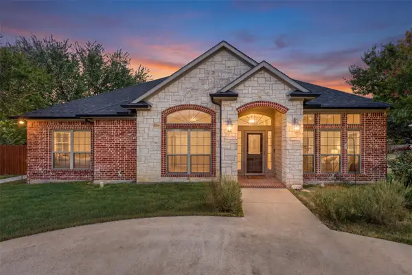 1010 Williams Street, Ennis, TX 75119