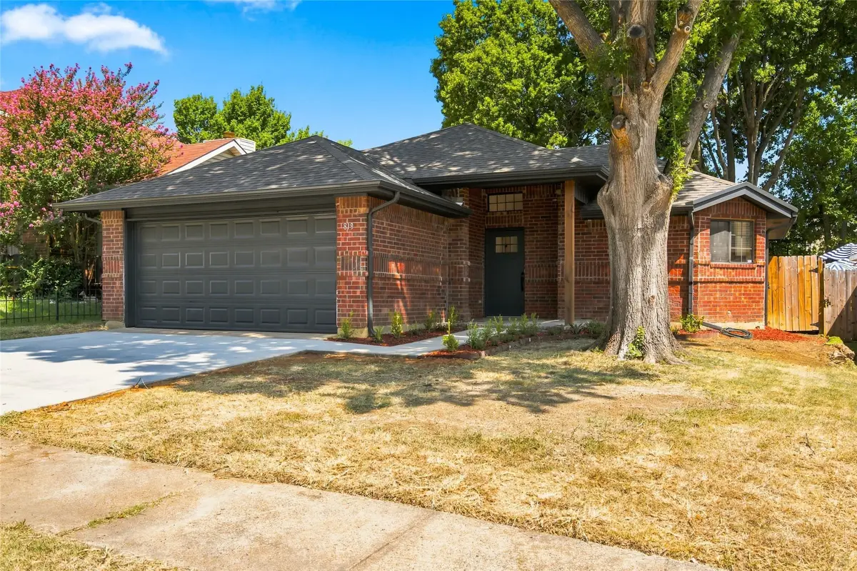 819 Lovingham Drive, Arlington, TX 76017 - #1