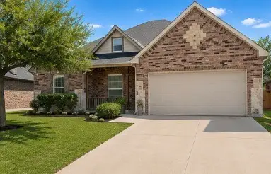 565 Griffith Drive, Saginaw, TX 76179 - #1