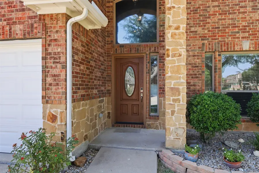 6974 Shoreview Drive, Grand Prairie, TX 75054 - #3