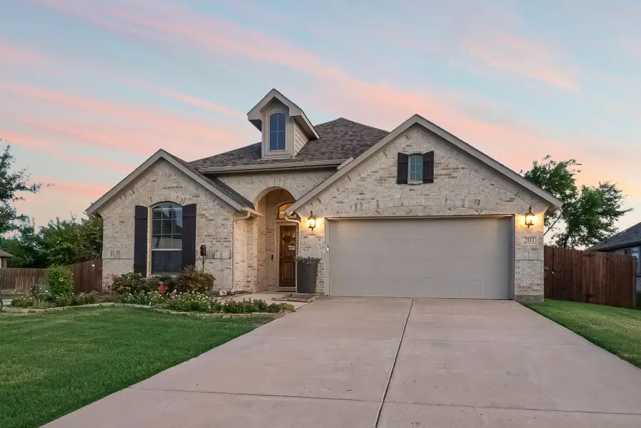201 Providence Drive, Van Alstyne, TX 75495 - #2