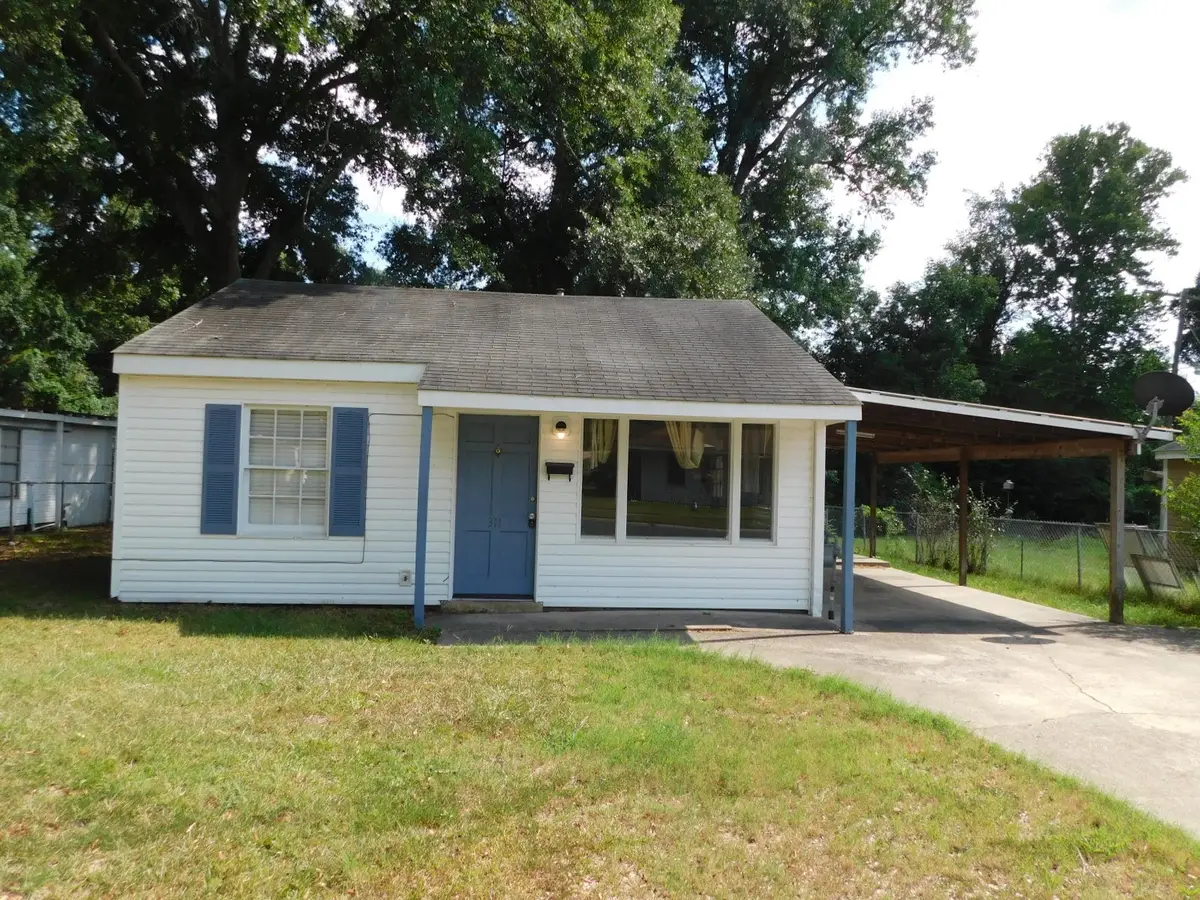 311 S Park Drive, Springhill, LA 71075 - #1