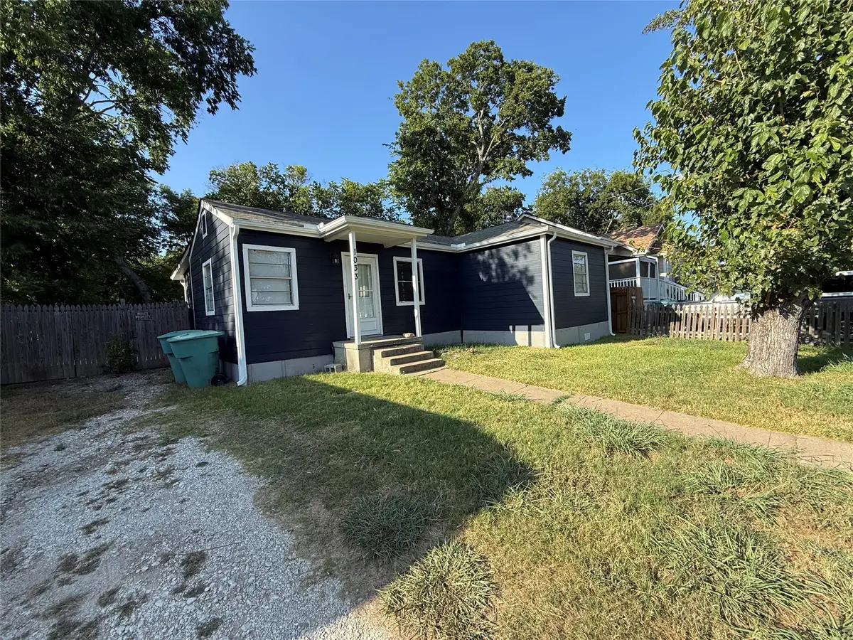 1033 S Hub Street, Sherman, TX 75090 - #1