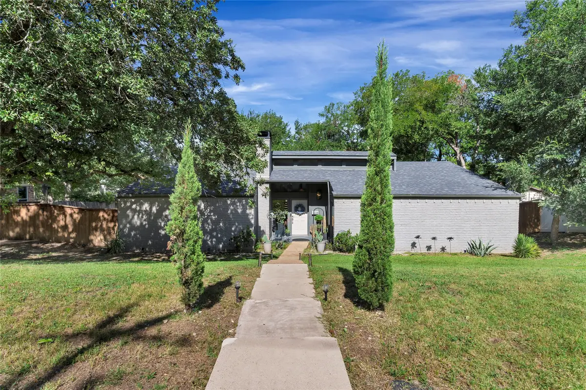 1648 Tierney Road, Fort Worth, TX 76112 - #1