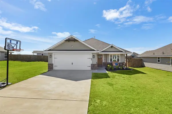 103 Olivia Street, Hillsboro, TX 76645