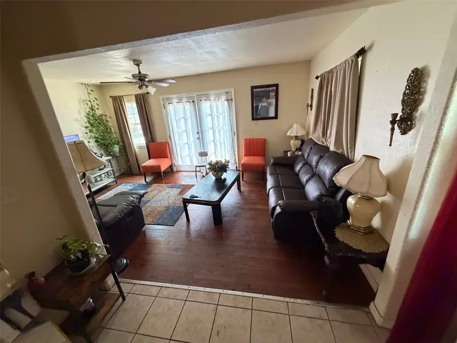 345 Old Mill Court, Dallas, TX 75217 - #3