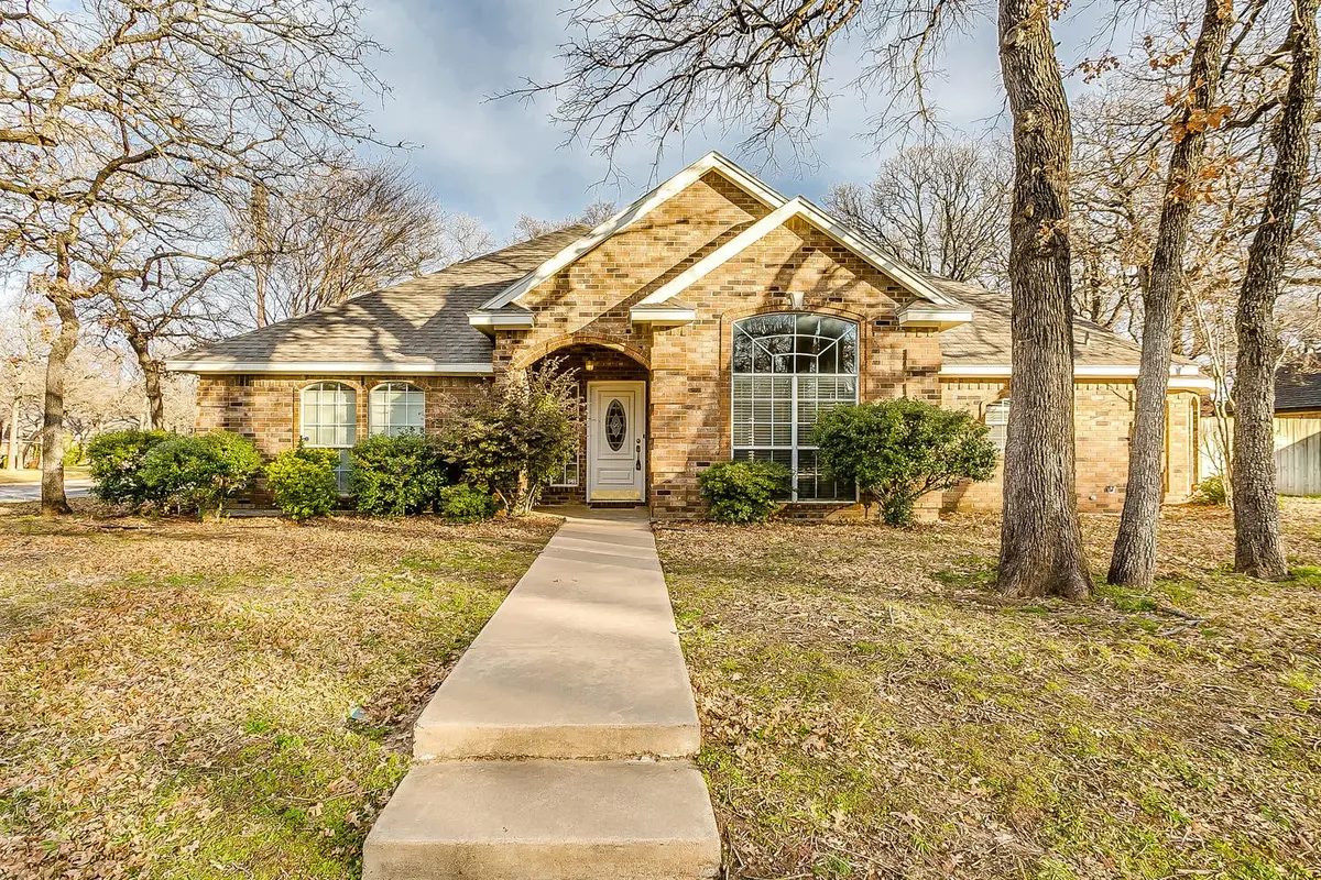 901 Evandale Road, Burleson, TX 76028 - #1