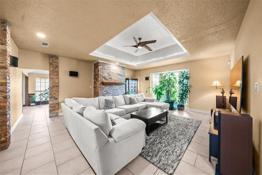 342 Hillcroft Drive, Duncanville, TX 75137 - #3