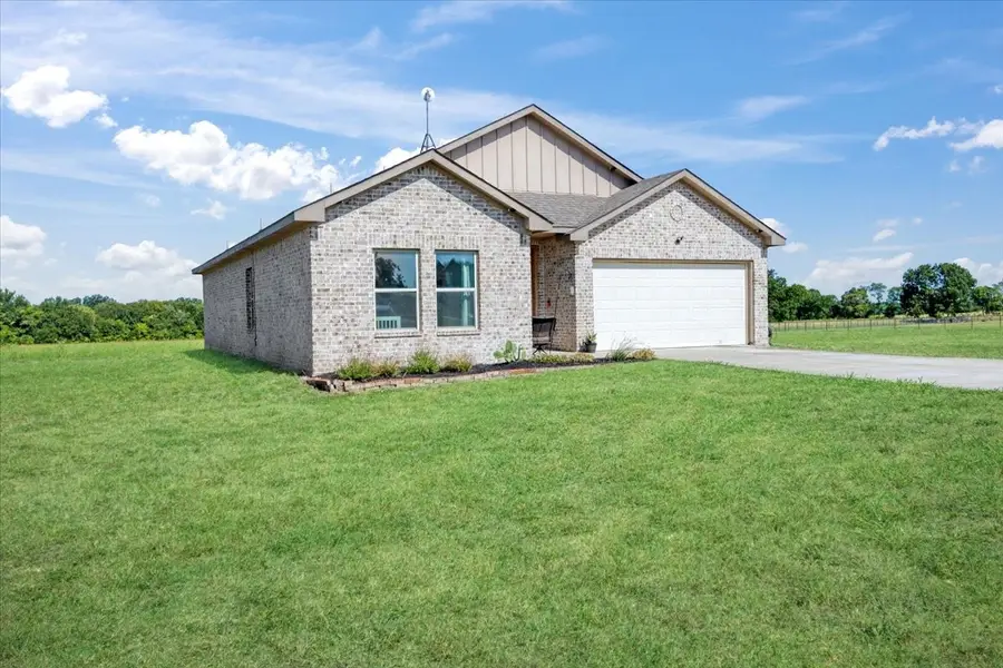 314 Delatorre Street, Trenton, TX 75490 - #3