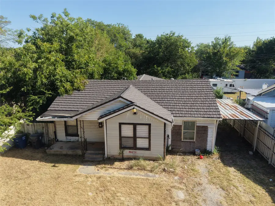 8222 Wes Hodges Road, Dallas, TX 75217 - #2