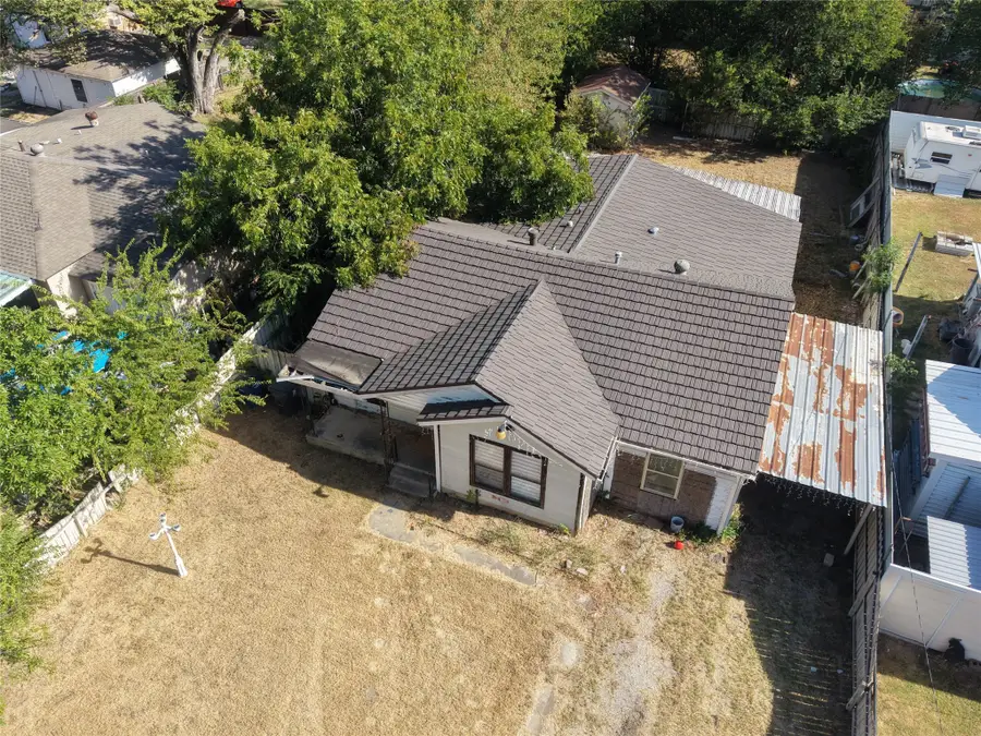 8222 Wes Hodges Road, Dallas, TX 75217 - #3
