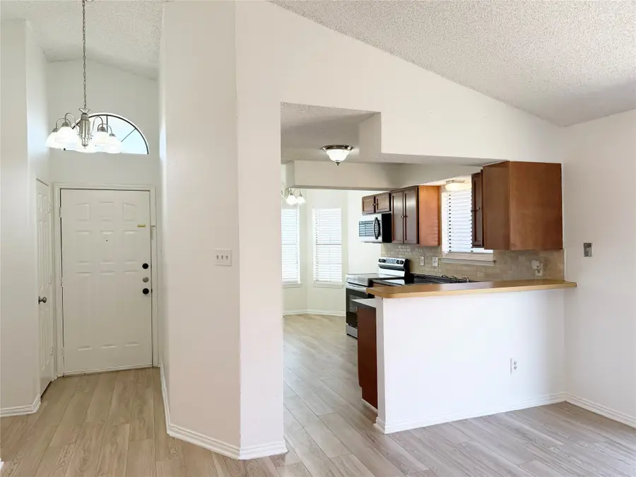 2702 Game Lake Drive, Irving, TX 75060 - #3