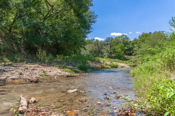 3800 Forest Hill Drive, Brownwood, TX 76801