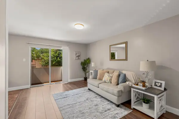 5809 Harvest Hill Road #2055, Dallas, TX 75230