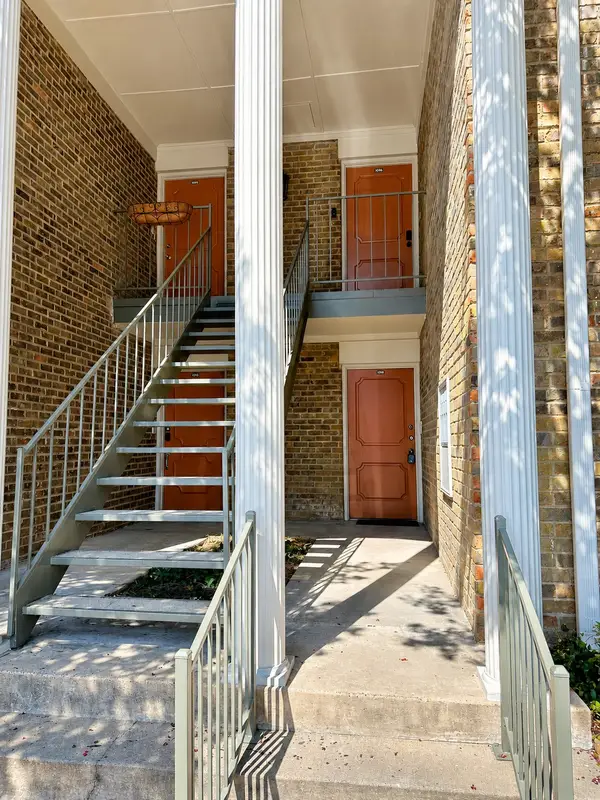 15931 Stillwood Street #1096, Dallas, TX 75248