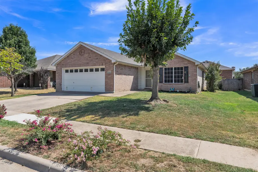 808 Flamingo Drive, Saginaw, TX 76131 - #3