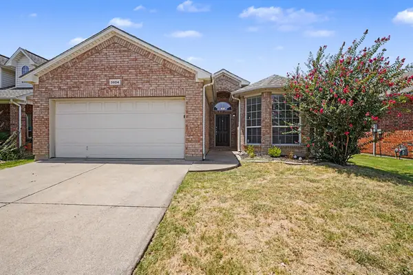 3804 Wellsburg Way, Fort Worth, TX 76244