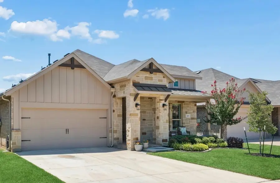 601 Hogan Drive, Denton, TX 76210 - #2