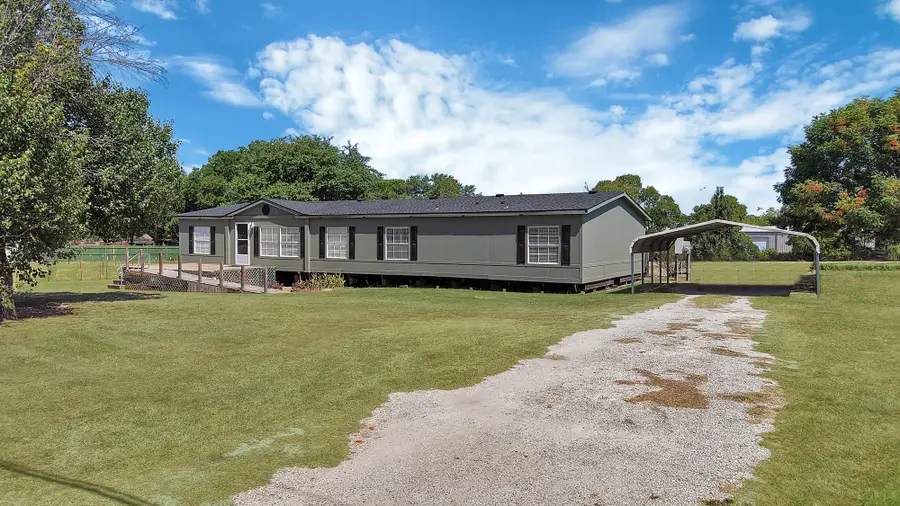 212 Ponderosa Lane, Burleson, TX 76028 - #2