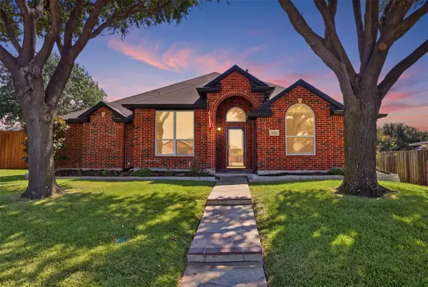 3410 Lake Highlands Drive, Rowlett, TX 75088
