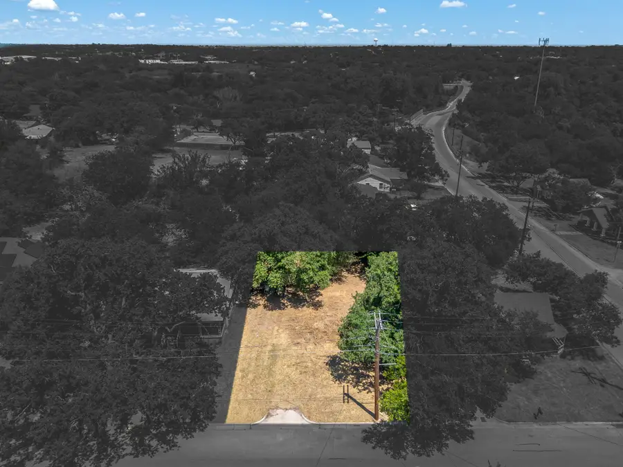 406 W Ball Street, Weatherford, TX 76086 - #2