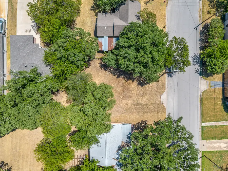 406 W Ball Street, Weatherford, TX 76086 - #3