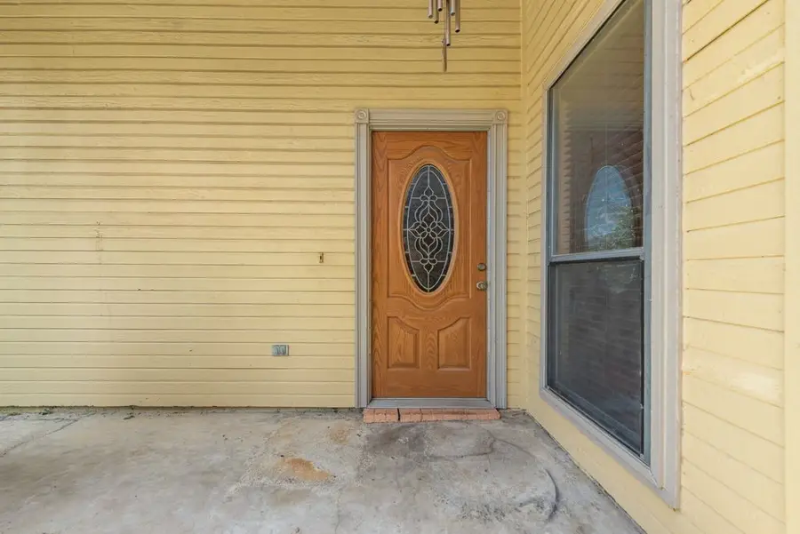 902 Ashmount Lane, Arlington, TX 76017 - #3