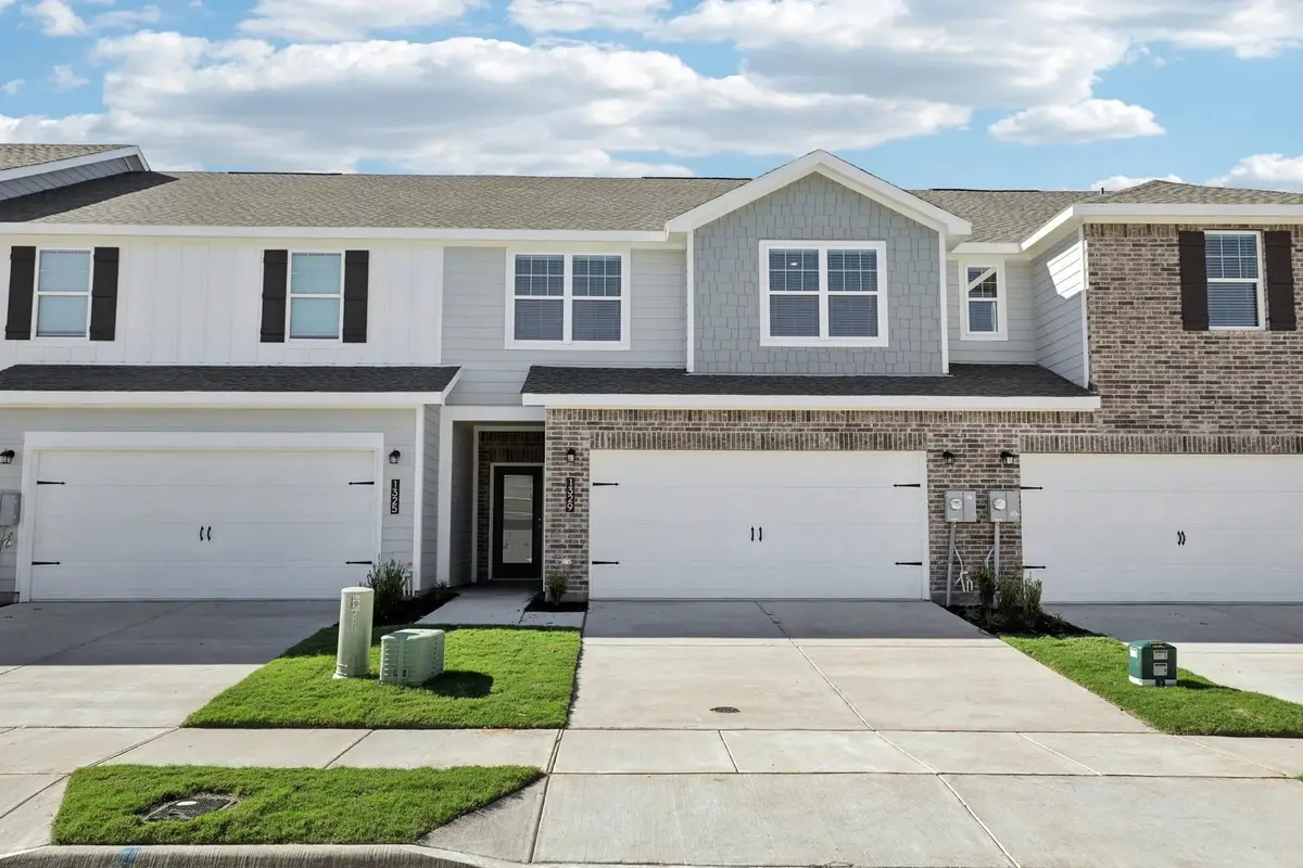 928 Penrose Drive, Cedar Hill, TX 75104 - #1