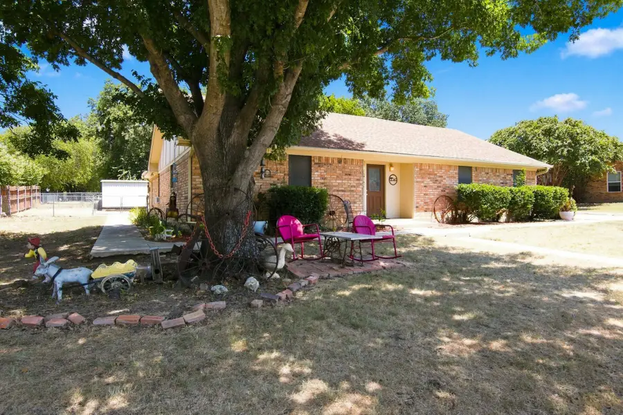 514 Dorothy Lane, Justin, TX 76247 - #2