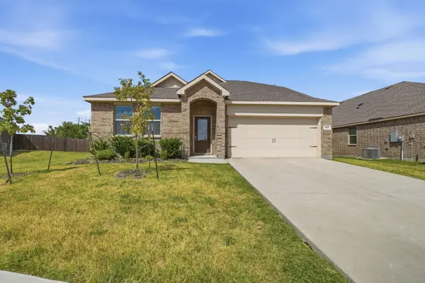 605 Fitzroy Lane, Fate, TX 75189