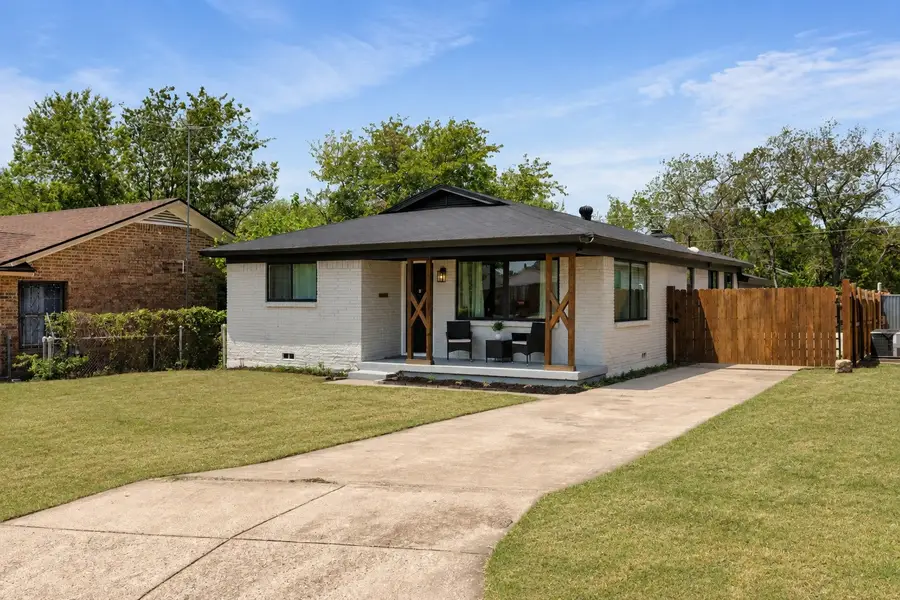2915 Clinton Avenue, Fort Worth, TX 76106 - #2