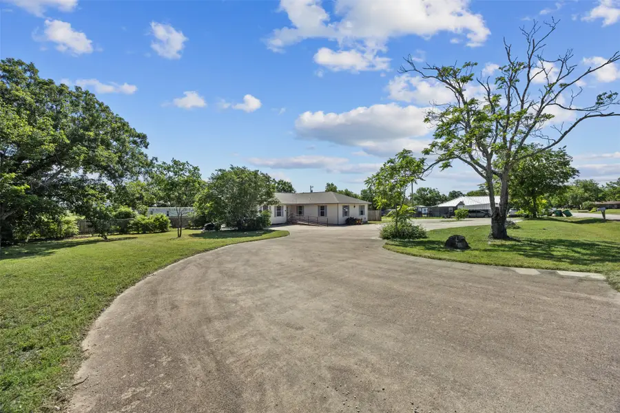 701 N 2nd Street, Cranfills Gap, TX 76637 - #3