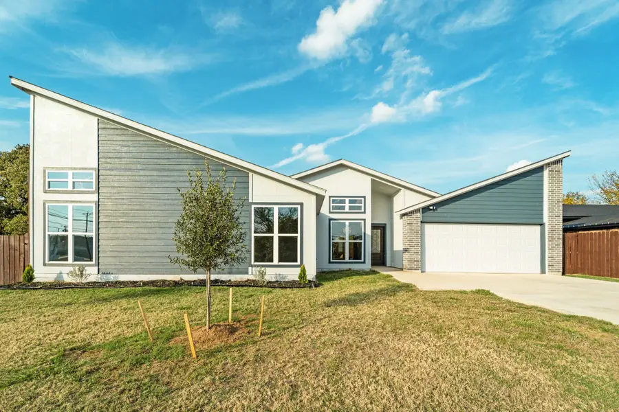 11915 Carson, Balch Springs, TX 75180 - #2