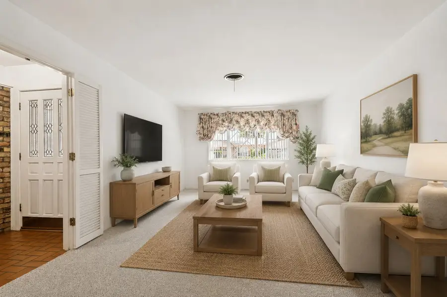 608 W Cheryl Avenue, Hurst, TX 76053 - #2