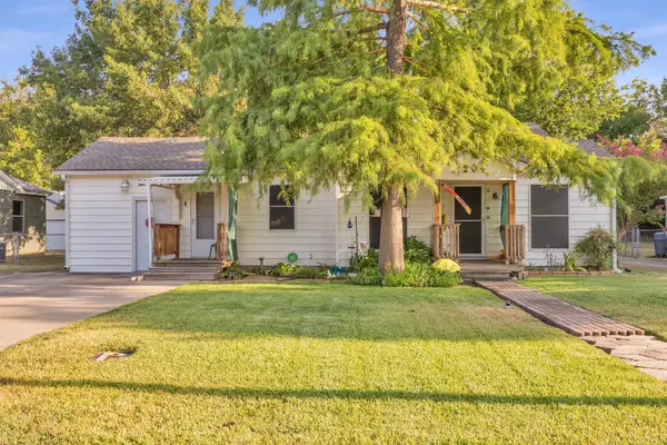 204 W 7th Street, Irving, TX 75060