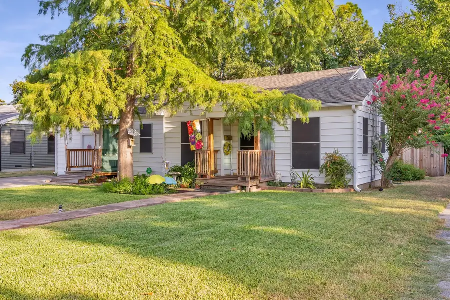 204 W 7th Street, Irving, TX 75060 - #2