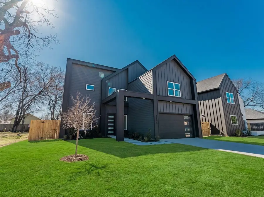 2706 Valentine Street, Dallas, TX 75215 - #2