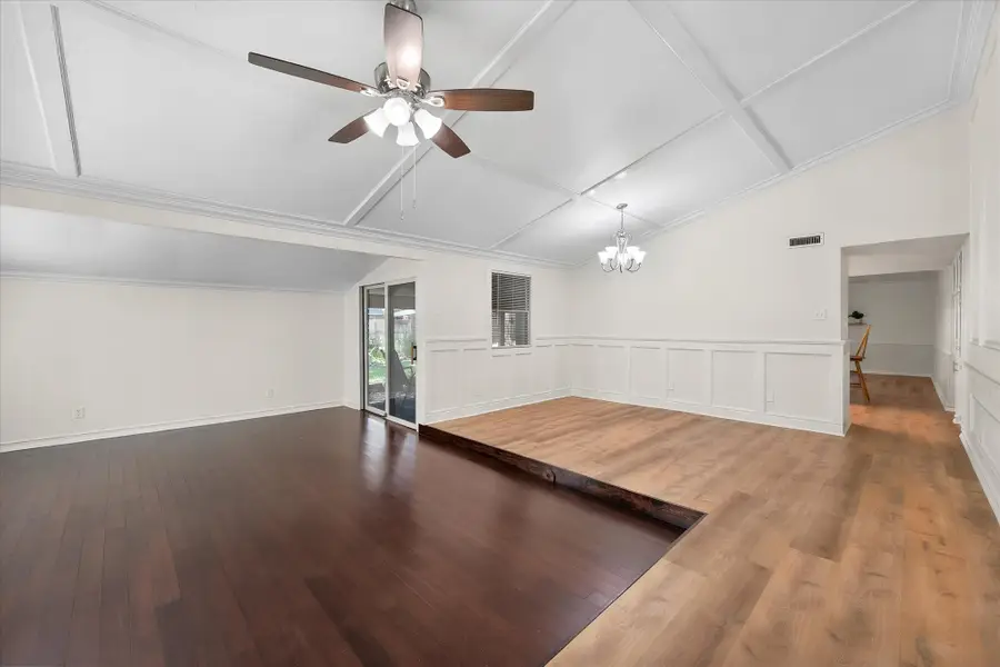 7520 Weatherwood Court, Fort Worth, TX 76133 - #3