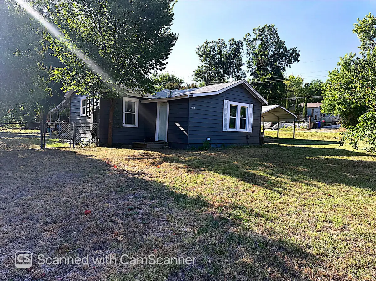 616 Astoria Avenue, Azle, TX 76020 - #1