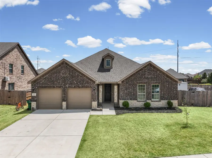 227 Hackney Street, Waxahachie, TX 75165 - #2