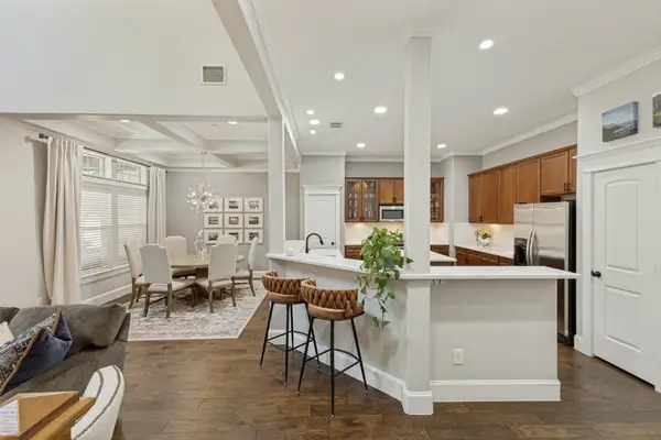 1600 Abrams Road #27, Dallas, TX 75214