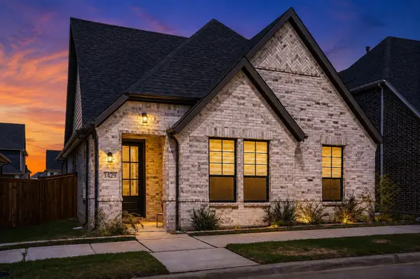 1429 Waterford Drive, Celina, TX 75009