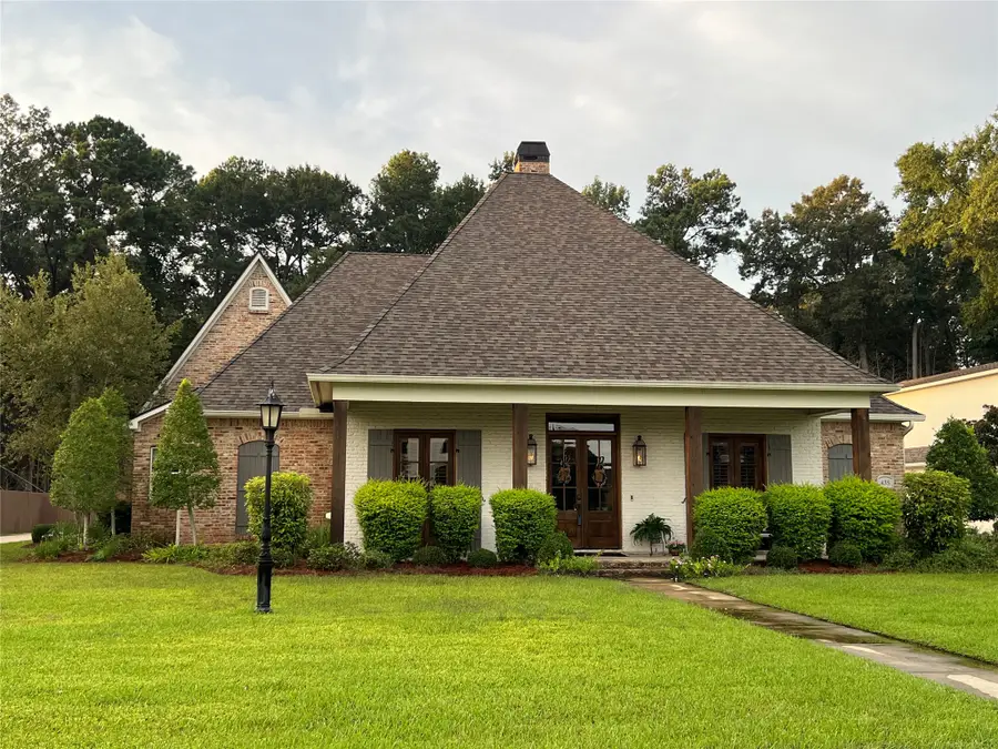 435 Oakwood Trace Court, Shreveport, LA 71106 - #3