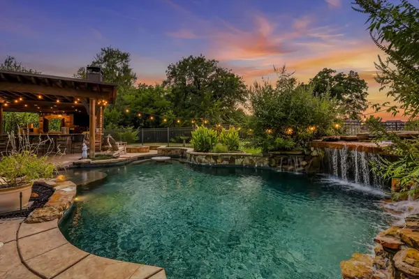 8571 Navisota Drive, Lantana, TX 76226