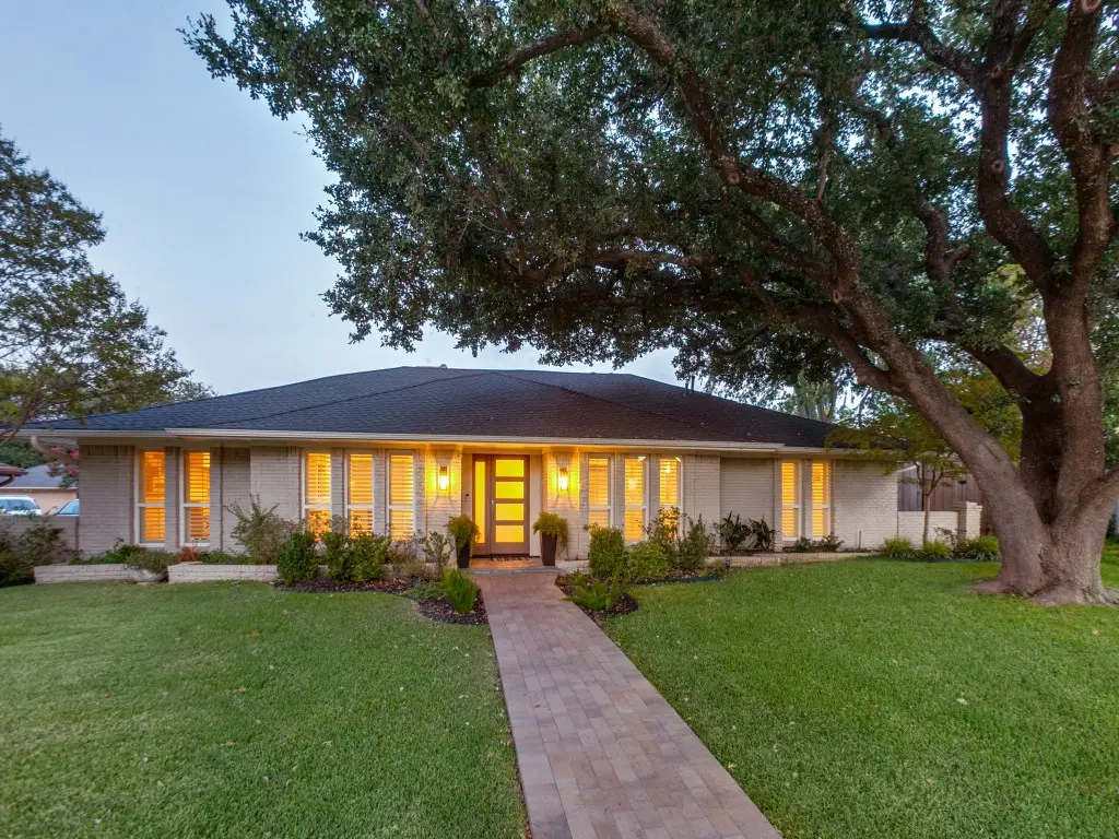 7262 Fernmeadow Drive, Dallas, TX 75248 - #1