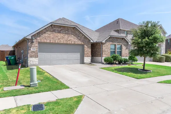 309 Edmund Lane, Fate, TX 75087