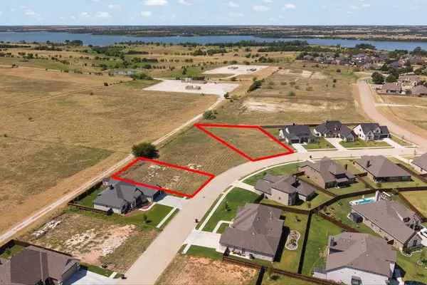 1827 Sudbury Drive, Cleburne, TX 76033